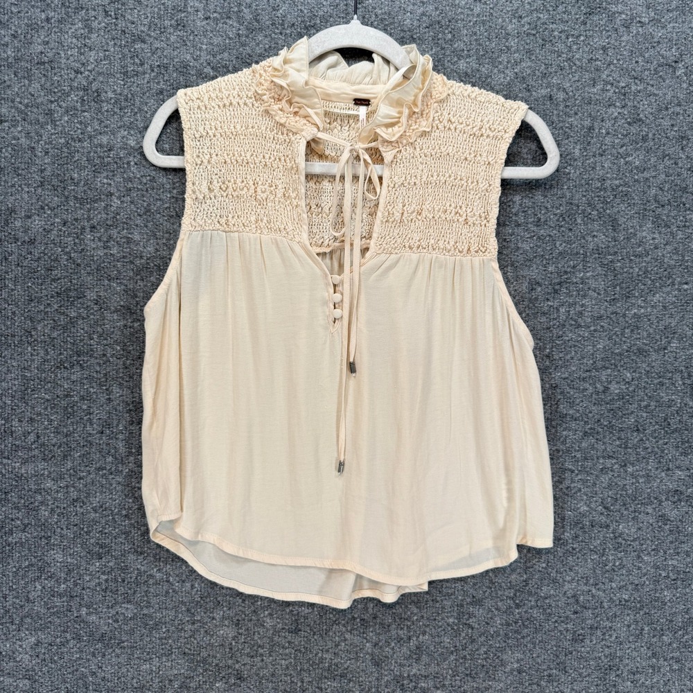 Free People Blouse Womens XS Cream Smocked Ruffle Neck Boho Sleeveless Top‎